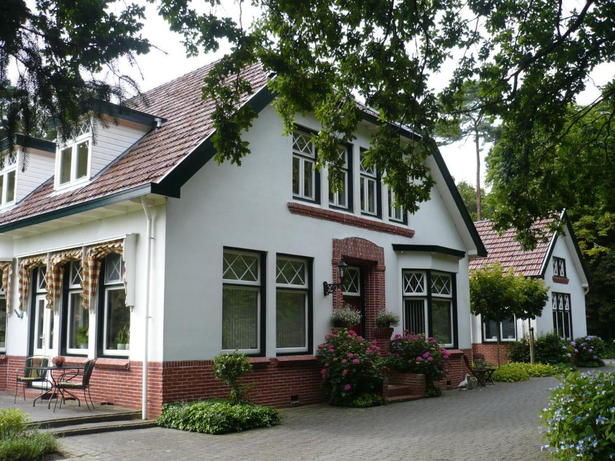 B&B De Zulthe Roden Exterior photo